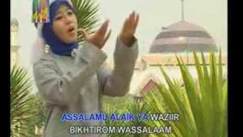 Wafiq Azizah   Intaha Umri