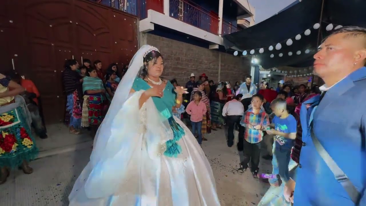 (4) [COCUCHO] Boda de Pablo Santos Bautista y Marta Alicia Francisco Asencio