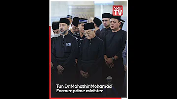 Prominent Figures Pay Final Respects To Tun Abdullah Ahmad Badawi 