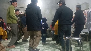 Đám lập tĩnh dân tộc dao tiền đà bắc hòa bình đây là lúc mà nhạc trưởng say rượu