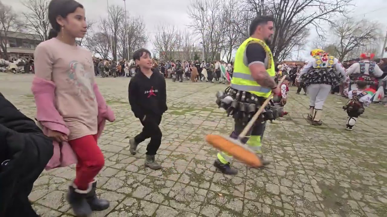 Кукери село Тополчане