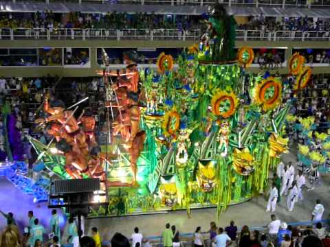 2012ブラジル・リオデジャネイロのカーニバル byウニベルツール - YouTube
