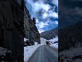 ladakh valley 😱 trevaling shorts video 📸 #trending #travel #shortvideo #shorts #ladakh #kulluvalley