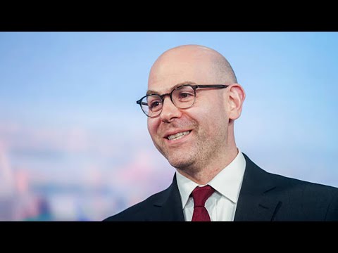 Fed's Miran Says It's Appropriate to Keep Cutting Rates