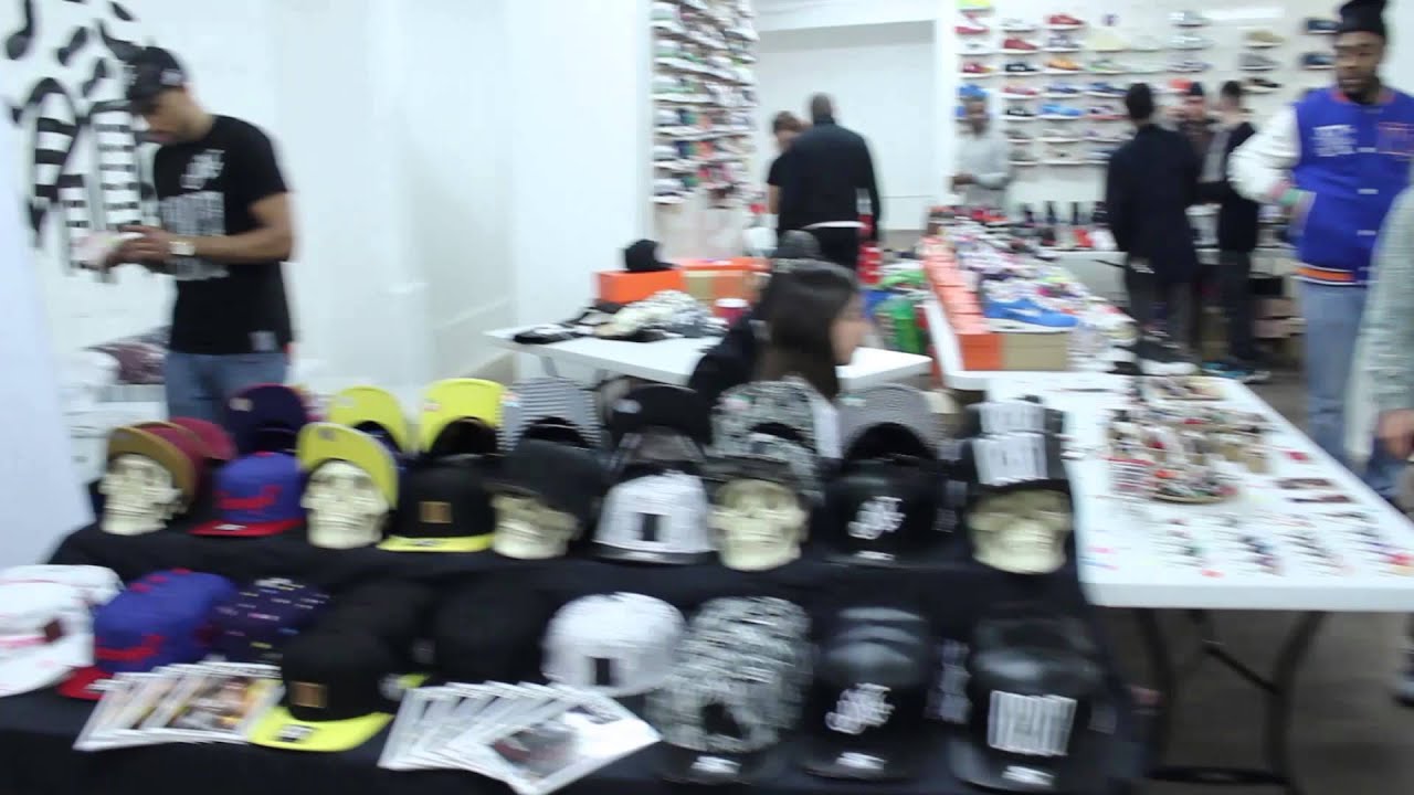 Kiss My Beats [@KISSMYBEATS] AT CREPE CITY SNEAKER FESTIVAL LONDON