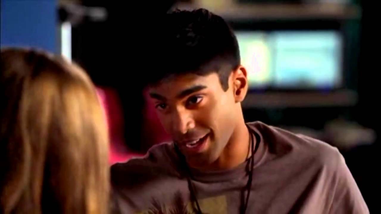 Moment of Truth || Sav&Holly J