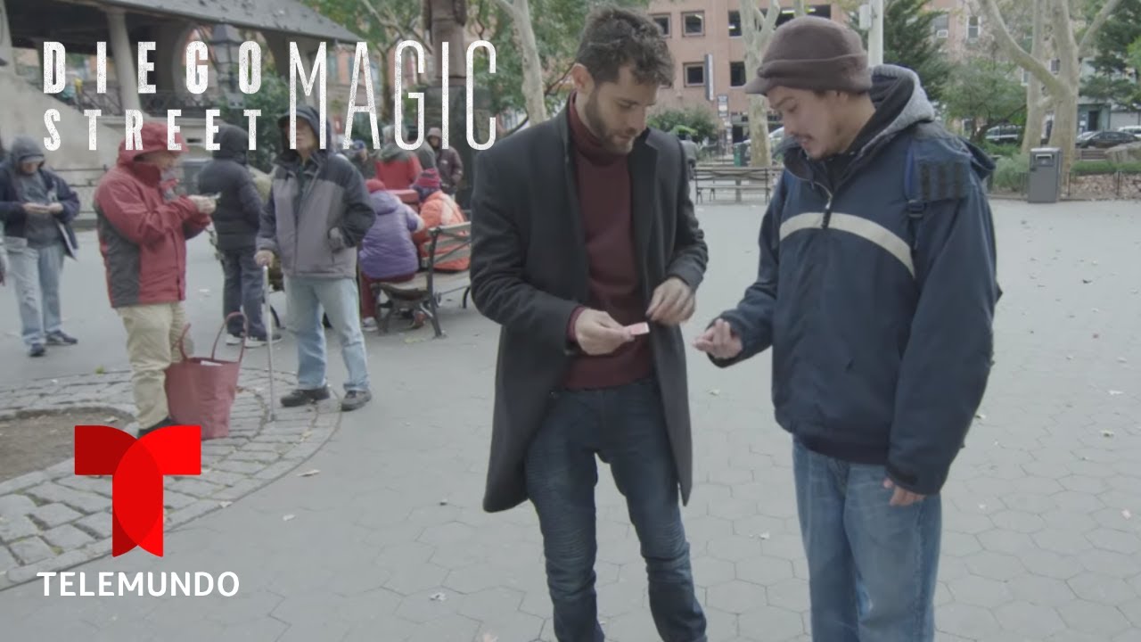 Diego Street Magic | Diego Solves A Rubik's Cube With Magic | Latinx Now!