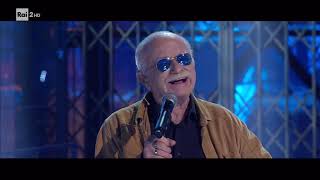 Video voorbeeld van "Gino Paoli canta "Una lunga storia d'amore" - Maledetti Amici Miei 02/12/2019"