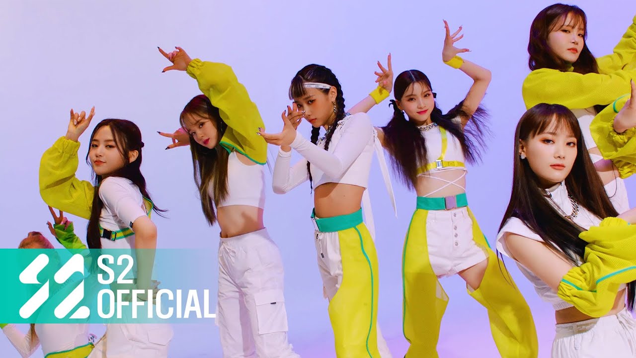 핫이슈 (HOT ISSUE) - '그라타타 (GRATATA)' Official MV (Performance ver.)