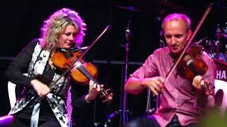 Natalie MacMaster & Donnell  Leahy & Friends 8.19.17 chords