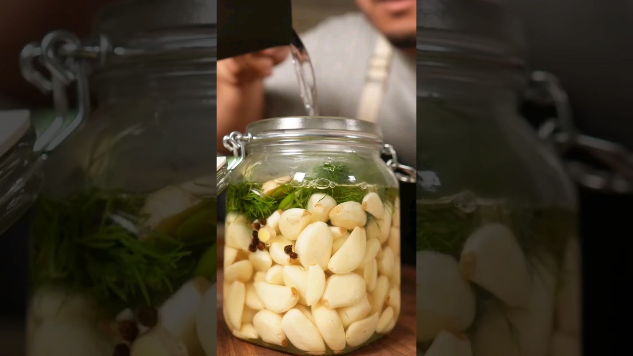 How to make Pickle the garlic. For all you pickle lovers #garlic #pickled