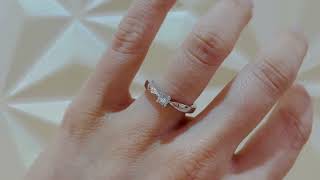 Vídeo: Anillo Compromiso Jackie Oro Blanco (18Kt) con Diamante 0.10-0.50ct