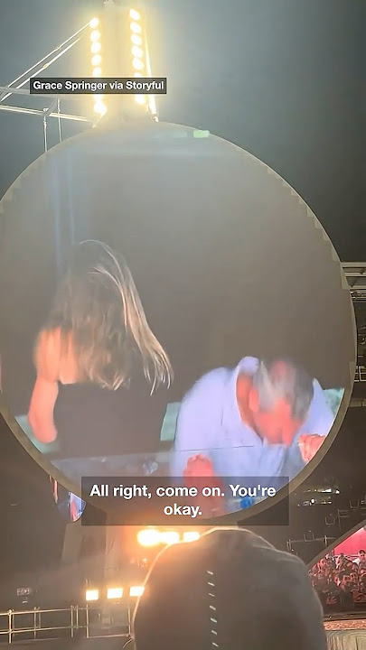 Alleged affair caught on Coldplay's kiss cam