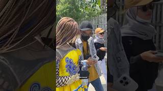 Rika Lagi Ngobrol Sama Om Om