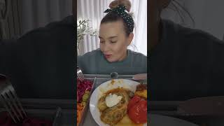 картинка: Мои процедуры/Реакция мужа/Взаимоподдержка/Мукбанг Голубцы/Винегрет 