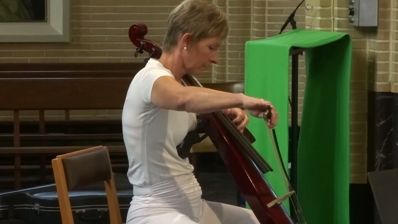 Benedictus cello electric ( yamaha SVC 210 ) YouTube