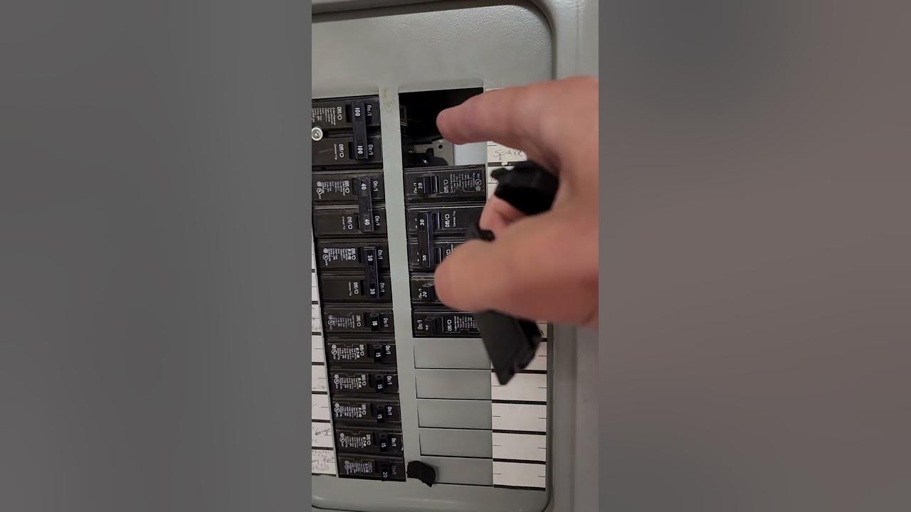 Home Inspector Finds Breaker Box Missing Knockout Covers YouTube