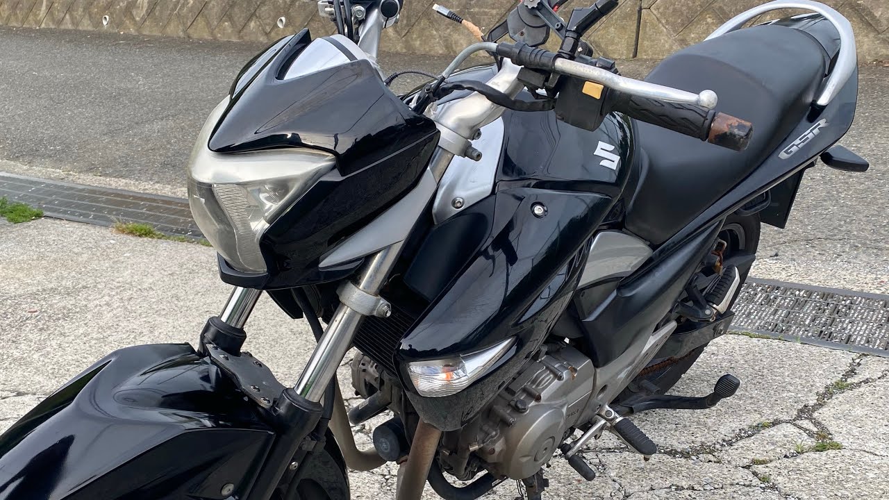 売約済み】98,000円 GSR250 ヨシムラマフラー!非常に乗りやすい一台 売約済み】98,000円 GSR250 ヨシムラマフラー!非常に乗りやすい一台