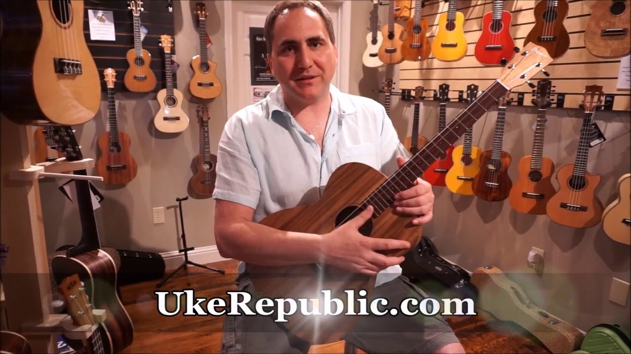 Pono Pro Classic Nui BN-1 Solid Acacia Jumbo Baritone Ukulele