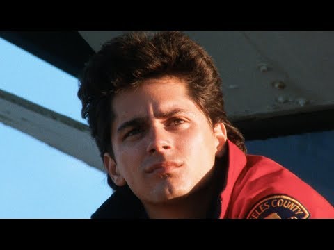 Baywatch - The Show Goes On (Remastered | Original music)