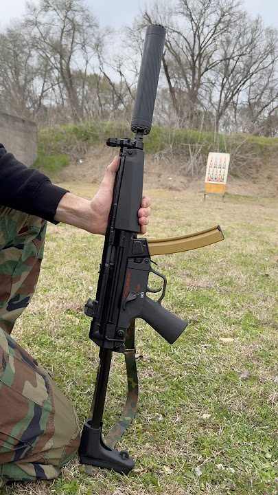 Suppressed H&K MP5-N (Navy)