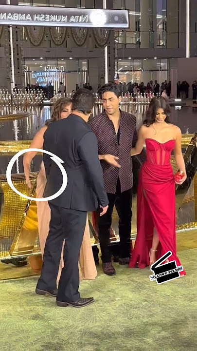 Salman Khan Don't Touch Gauri Khan and Suhana Khan or Aryan Khan Good Looking 🥀💖 #salmankhan
