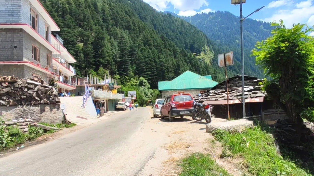 Sajal village of kullu Manali in Apple 🍎 season in india/pahadi journey