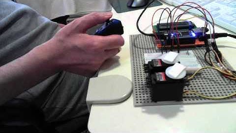 mbedとZeemoteをBluetooth接続して、RCサーボモータを動かしてみた。