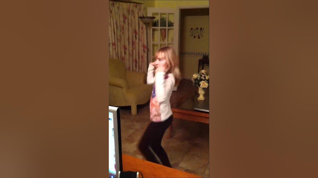 10 yr old dancing to (you sexy thing)