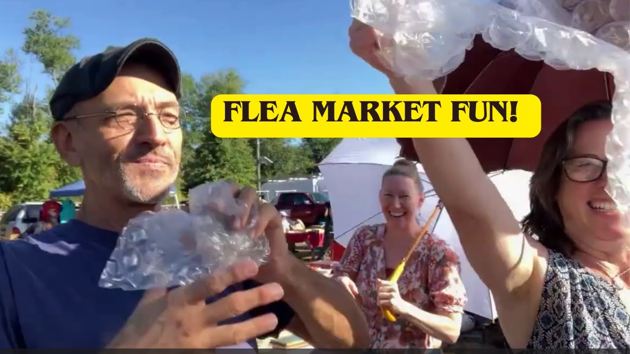 Столько веселья на блошином рынке