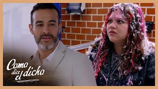 Alina va en fachas a la universidad y le prohiben la entrada | Como dice el dicho 1/5 | Entre los...