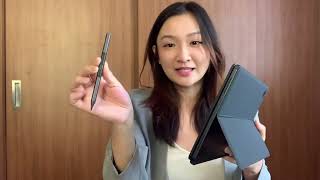 Han Yun is trying out the new Fujitsu FMV LOOX.