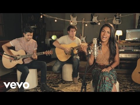 Gabriela Assis - Ritmo Perfeito ((Anitta Cover) [Video])