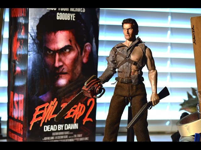 ASH WILLIAMS - EVIL DEAD - motu version