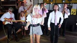 Video thumbnail of "GEORGY PORGY - Caroline & The Swing Fellows - Toto Cover"