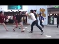 Уличные танцы с элементами боевых искусств.