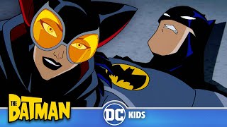 The Batman en Latino  | Gatúbela le gana en astucia a Batman | @DCKidsLatino