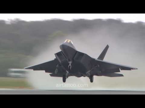 F22 Raptor Take-off at RIAT 2010