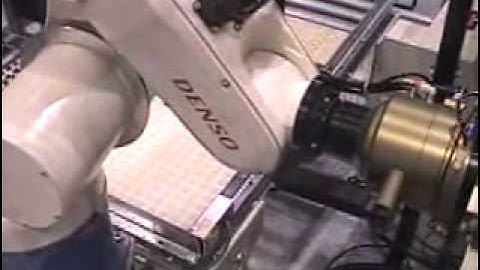 Royal Master Centerelss Grinder Robot Loaded and unloaded