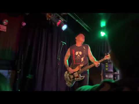 The Bouncing Souls - Manthem (live)