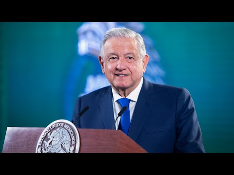 Presentación de la colección de libros '21 para el 21' del FCE. Conferencia presidente AMLO