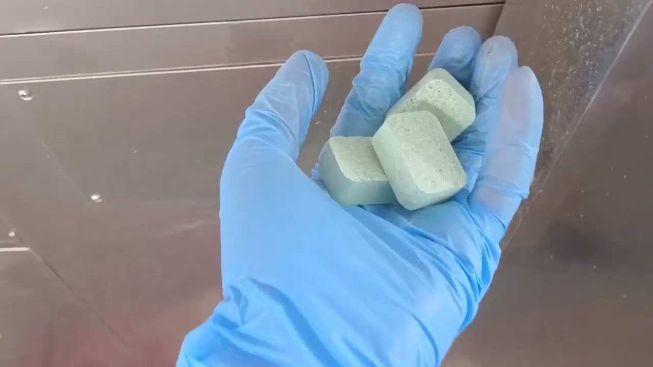 Chicken bouillon tablets, dishwashing tablets, tablet press machine