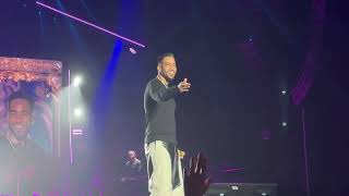 intro infieles - Romeo Santos en Barcelona 2023