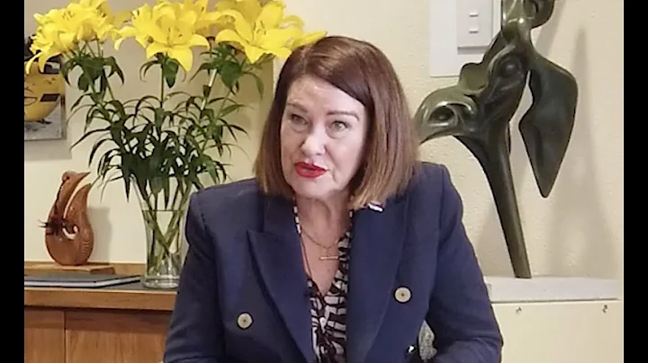 BayBuzz's Tess Redgrave interviews Hastings Mayor ...