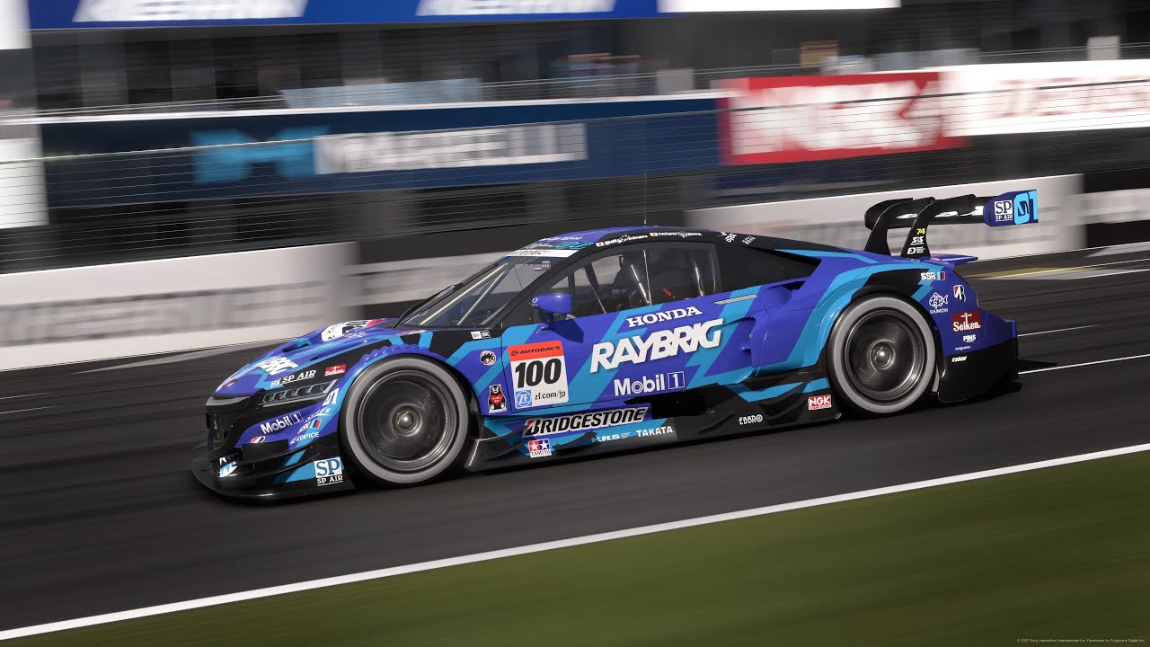 I got gold in the Suzuka Circuit Experience in 5 minutes (first try)