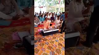 Sakar Vishwa Hari ji ke bhajan Gate hue