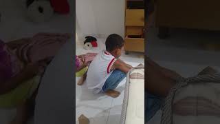minha irmã metida