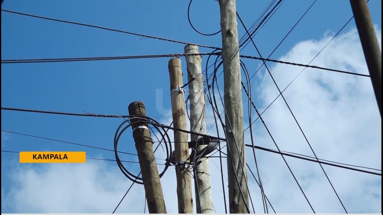Подрядчики по линиям электропередач в Уганде призывают UEDCL снять приостановку работ по низковол...