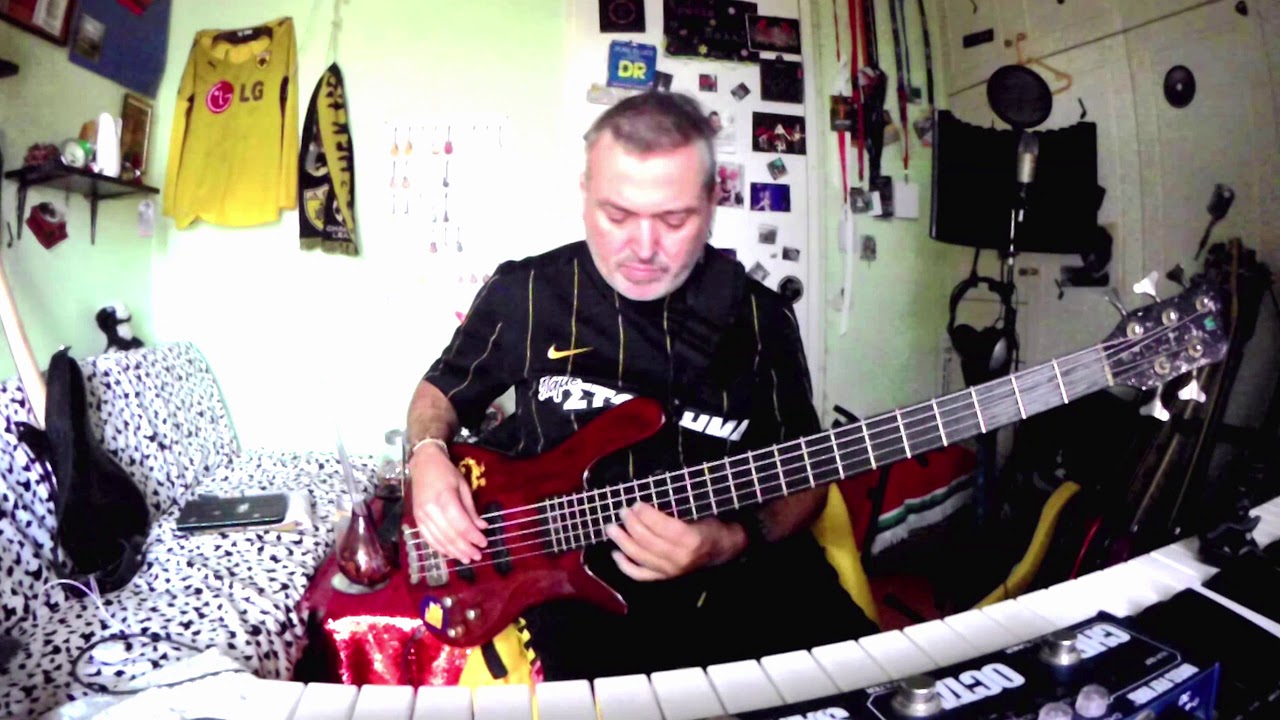 All the fools  sailed away.... DIO (bass cover)