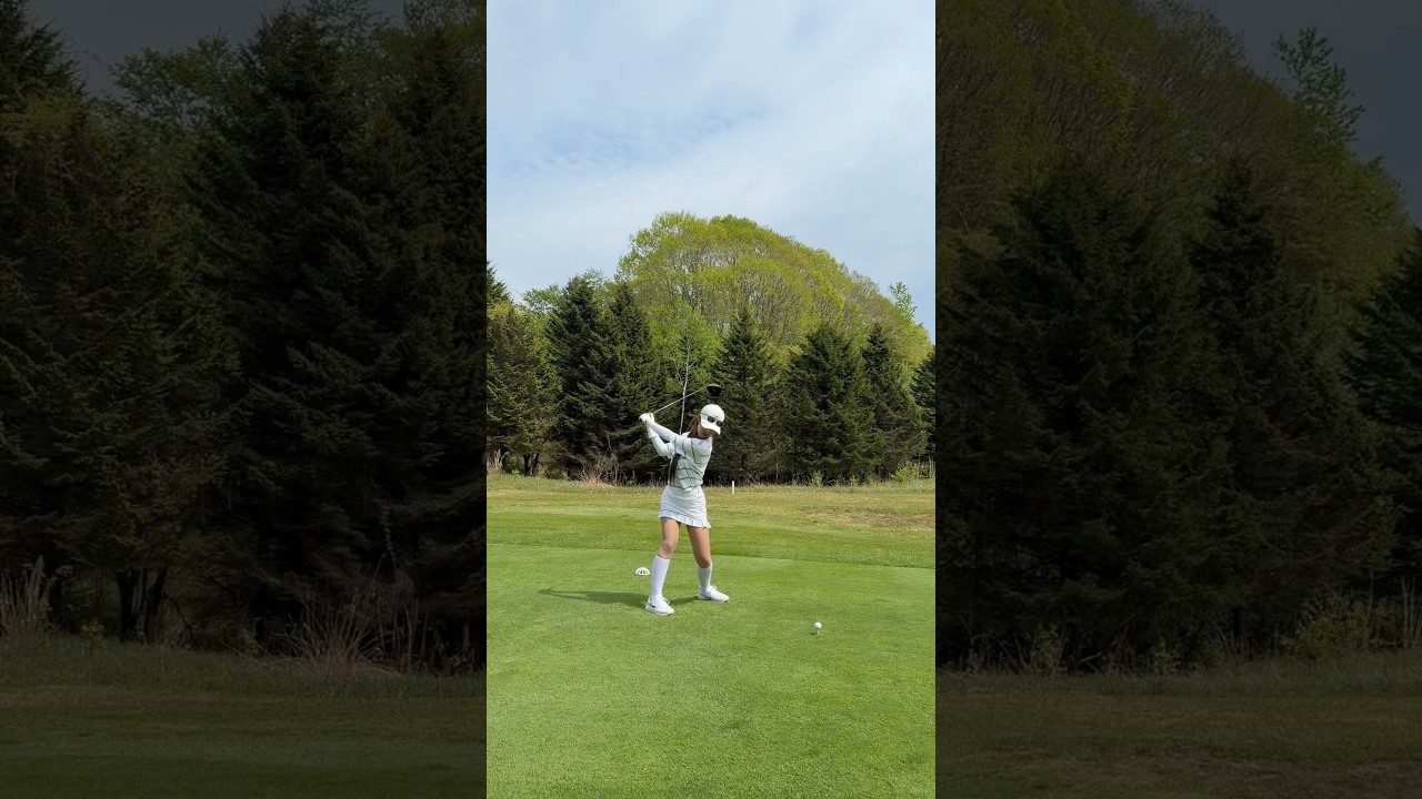 ホワイトコーデ🤍#shorts #song #ゴルフ #ゴルフスイング #ゴルフ女子 #スイングトップ #ひなgolf #golf #golfswing